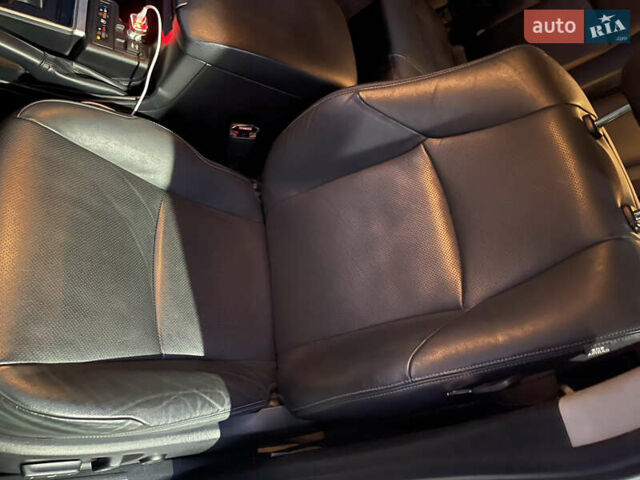 Серый Тойота Ленд Крузер Прадо, объемом двигателя 2.8 л и пробегом 144 тыс. км за 37000 $, фото 31 на Automoto.ua