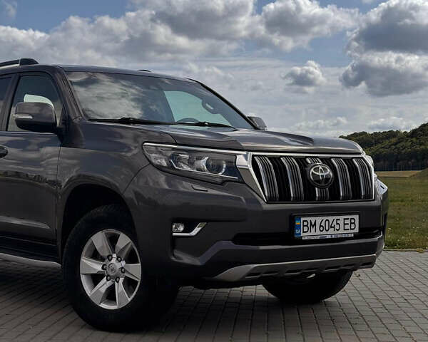 Серый Тойота Ленд Крузер Прадо, объемом двигателя 3.96 л и пробегом 130 тыс. км за 40500 $, фото 2 на Automoto.ua