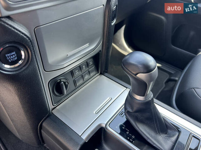 Сірий Тойота Ленд Крузер Прадо, об'ємом двигуна 4 л та пробігом 118 тис. км за 37500 $, фото 24 на Automoto.ua