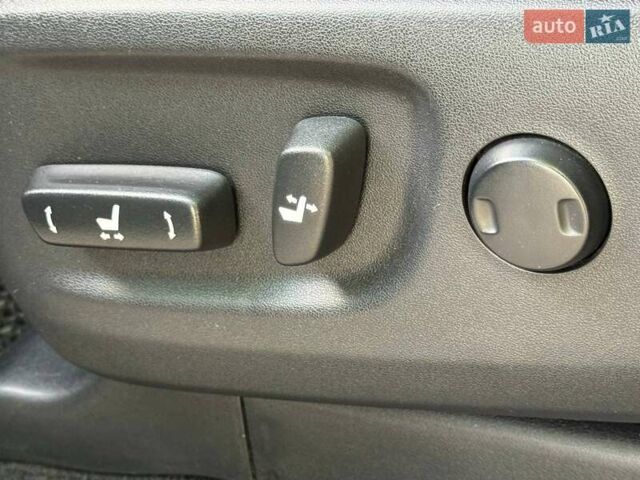 Сірий Тойота Ленд Крузер Прадо, об'ємом двигуна 4 л та пробігом 129 тис. км за 39980 $, фото 51 на Automoto.ua