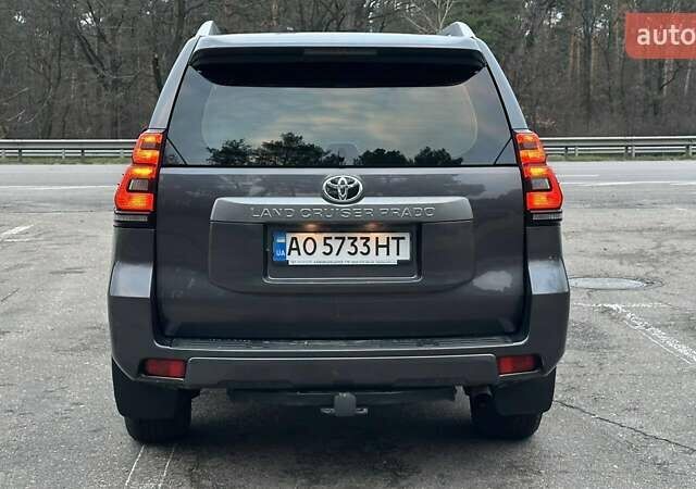 Сірий Тойота Ленд Крузер Прадо, об'ємом двигуна 2.75 л та пробігом 171 тис. км за 37000 $, фото 4 на Automoto.ua