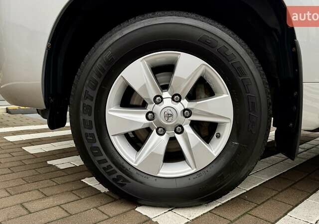 Сірий Тойота Ленд Крузер Прадо, об'ємом двигуна 2.75 л та пробігом 58 тис. км за 38252 $, фото 13 на Automoto.ua