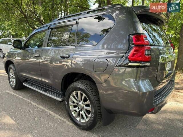 Сірий Тойота Ленд Крузер Прадо, об'ємом двигуна 4 л та пробігом 129 тис. км за 39980 $, фото 22 на Automoto.ua