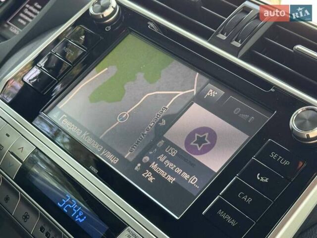 Сірий Тойота Ленд Крузер Прадо, об'ємом двигуна 4 л та пробігом 129 тис. км за 39980 $, фото 72 на Automoto.ua