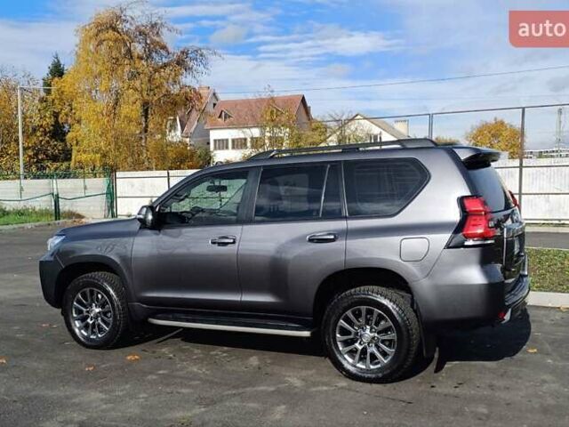 Сірий Тойота Ленд Крузер Прадо, об'ємом двигуна 2.69 л та пробігом 114 тис. км за 29900 $, фото 1 на Automoto.ua