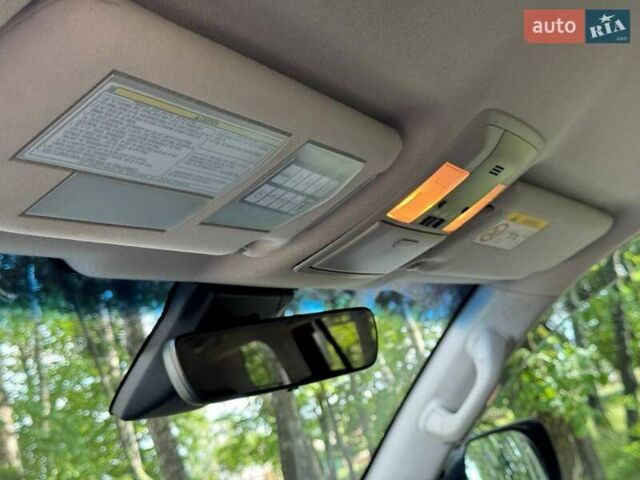 Сірий Тойота Ленд Крузер Прадо, об'ємом двигуна 4 л та пробігом 129 тис. км за 39980 $, фото 52 на Automoto.ua