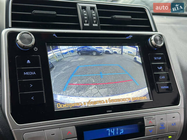 Серый Тойота Ленд Крузер Прадо, объемом двигателя 3.96 л и пробегом 123 тыс. км за 35200 $, фото 32 на Automoto.ua