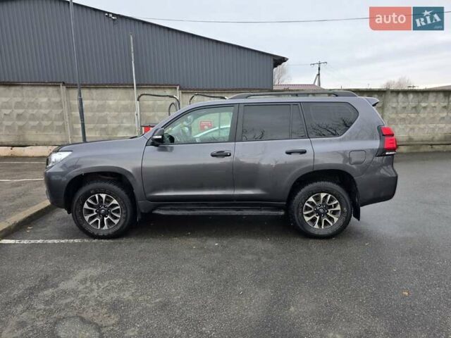 Серый Тойота Ленд Крузер Прадо, объемом двигателя 2.7 л и пробегом 171 тыс. км за 29500 $, фото 9 на Automoto.ua