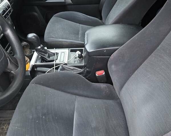 Серый Тойота Ленд Крузер Прадо, объемом двигателя 2.7 л и пробегом 171 тыс. км за 29500 $, фото 10 на Automoto.ua