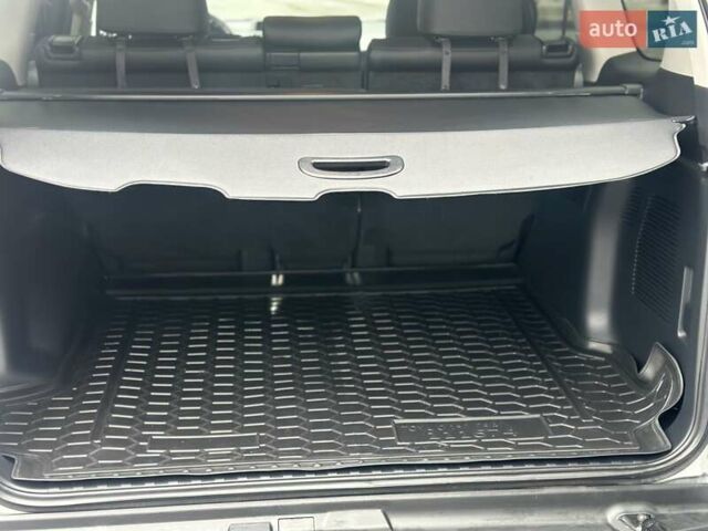 Серый Тойота Ленд Крузер Прадо, объемом двигателя 3.96 л и пробегом 123 тыс. км за 33500 $, фото 23 на Automoto.ua