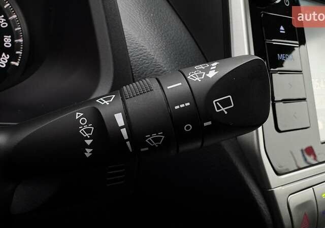 Сірий Тойота Ленд Крузер Прадо, об'ємом двигуна 2.75 л та пробігом 58 тис. км за 38252 $, фото 25 на Automoto.ua