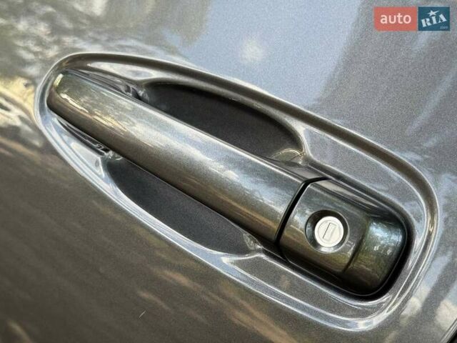 Сірий Тойота Ленд Крузер Прадо, об'ємом двигуна 4 л та пробігом 129 тис. км за 39980 $, фото 26 на Automoto.ua