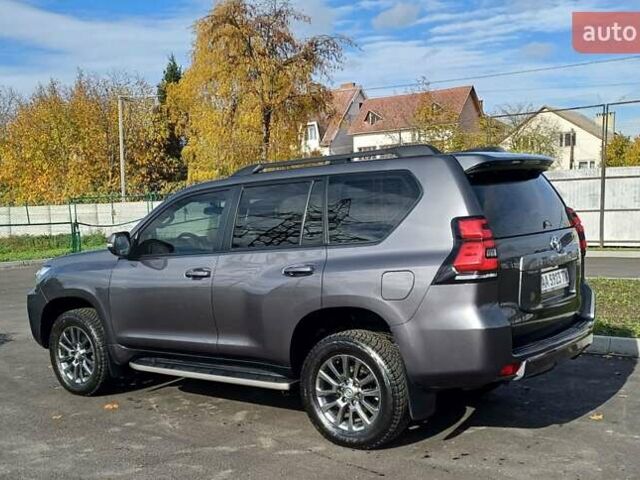 Сірий Тойота Ленд Крузер Прадо, об'ємом двигуна 2.69 л та пробігом 114 тис. км за 29900 $, фото 6 на Automoto.ua