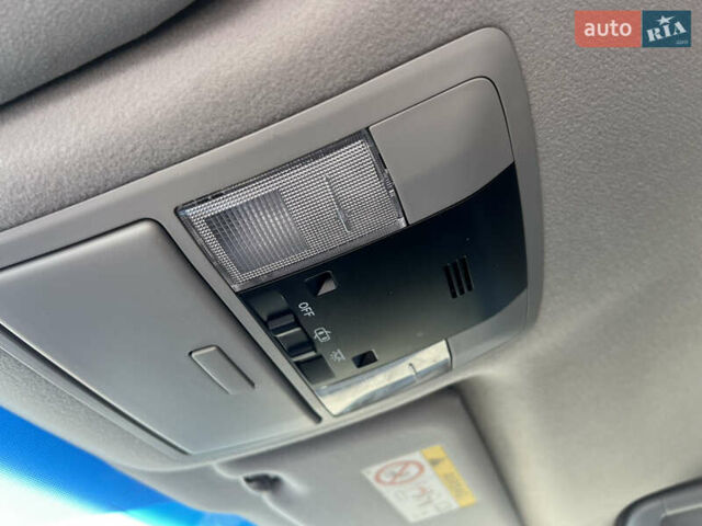 Сірий Тойота Ленд Крузер Прадо, об'ємом двигуна 4 л та пробігом 118 тис. км за 37500 $, фото 26 на Automoto.ua