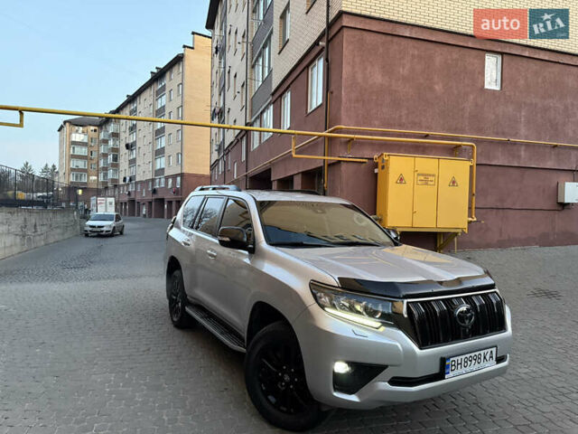 Серый Тойота Ленд Крузер Прадо, объемом двигателя 4 л и пробегом 91 тыс. км за 43500 $, фото 120 на Automoto.ua