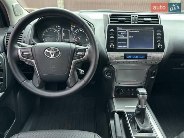 Серый Тойота Ленд Крузер Прадо, объемом двигателя 2.76 л и пробегом 134 тыс. км за 40500 $, фото 24 на Automoto.ua