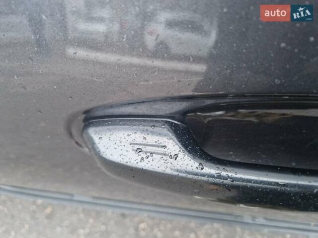 Серый Тойота Ленд Крузер Прадо, объемом двигателя 2.8 л и пробегом 260 тыс. км за 39800 $, фото 24 на Automoto.ua