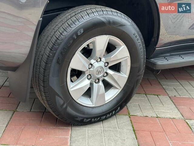 Серый Тойота Ленд Крузер Прадо, объемом двигателя 2.76 л и пробегом 134 тыс. км за 40500 $, фото 40 на Automoto.ua