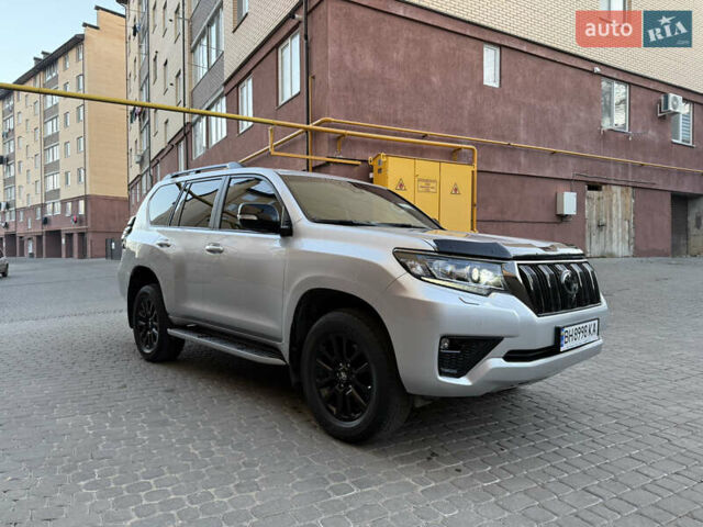 Серый Тойота Ленд Крузер Прадо, объемом двигателя 4 л и пробегом 91 тыс. км за 43500 $, фото 19 на Automoto.ua