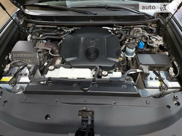 Серый Тойота Ленд Крузер Прадо, объемом двигателя 2.76 л и пробегом 34 тыс. км за 45300 $, фото 6 на Automoto.ua