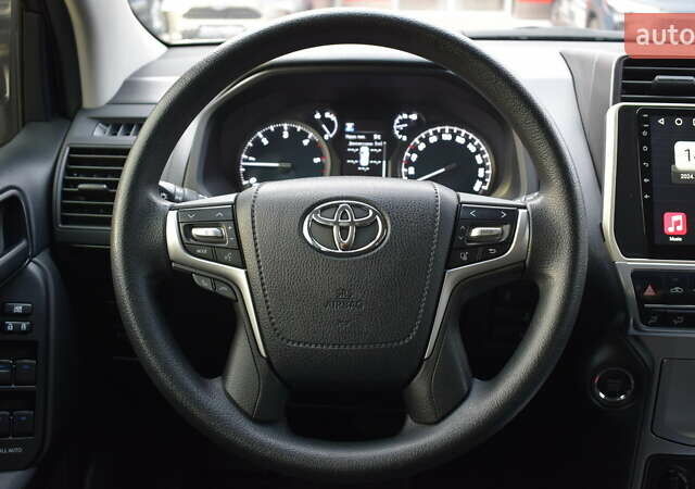 Серый Тойота Ленд Крузер Прадо, объемом двигателя 2.76 л и пробегом 92 тыс. км за 38300 $, фото 8 на Automoto.ua