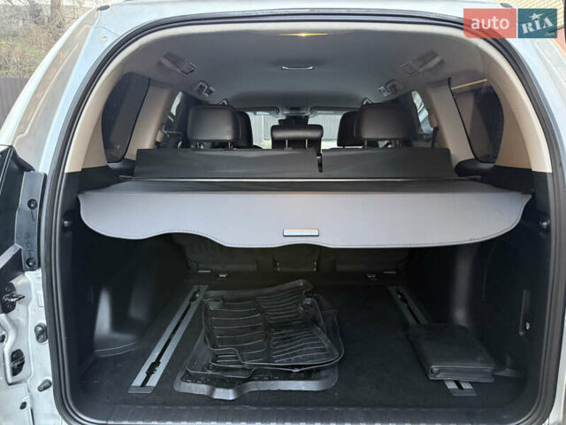 Серый Тойота Ленд Крузер Прадо, объемом двигателя 4 л и пробегом 91 тыс. км за 43500 $, фото 62 на Automoto.ua