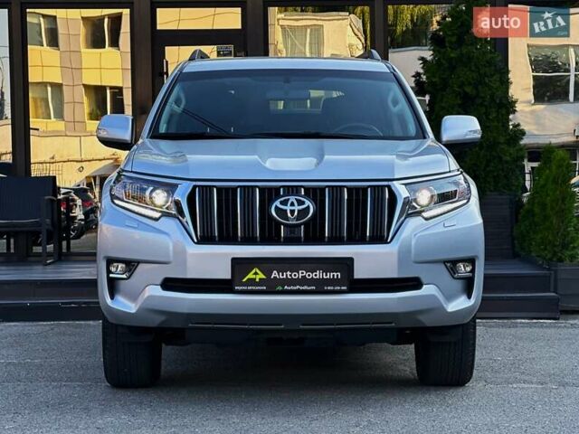 Тойота Ленд Крузер Прадо 2020 в Киеве на Automoto.ua Серый Тойота Ленд Крузер Прадо, объемом двигателя 2.76 л и пробегом 28 тыс. км за 43499 $, фото 1 на Automoto.ua