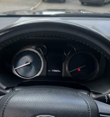 Серый Тойота Ленд Крузер Прадо, объемом двигателя 2.76 л и пробегом 111 тыс. км за 42000 $, фото 6 на Automoto.ua