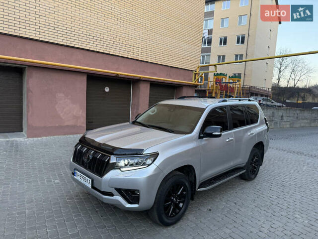 Серый Тойота Ленд Крузер Прадо, объемом двигателя 4 л и пробегом 91 тыс. км за 43500 $, фото 2 на Automoto.ua