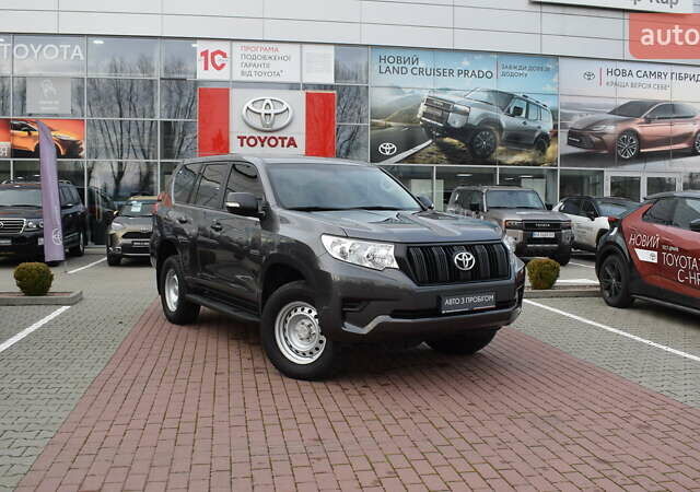 Серый Тойота Ленд Крузер Прадо, объемом двигателя 2.76 л и пробегом 92 тыс. км за 38300 $, фото 17 на Automoto.ua