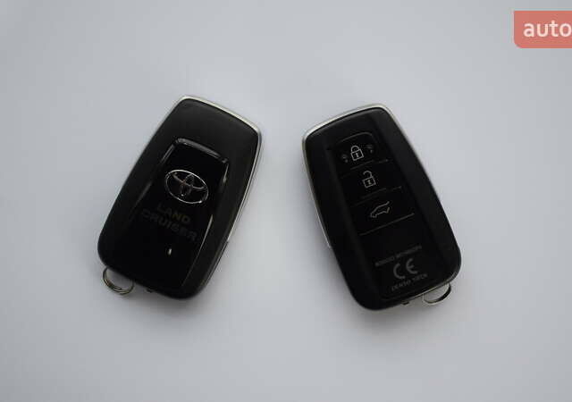 Серый Тойота Ленд Крузер Прадо, объемом двигателя 2.76 л и пробегом 92 тыс. км за 38300 $, фото 19 на Automoto.ua