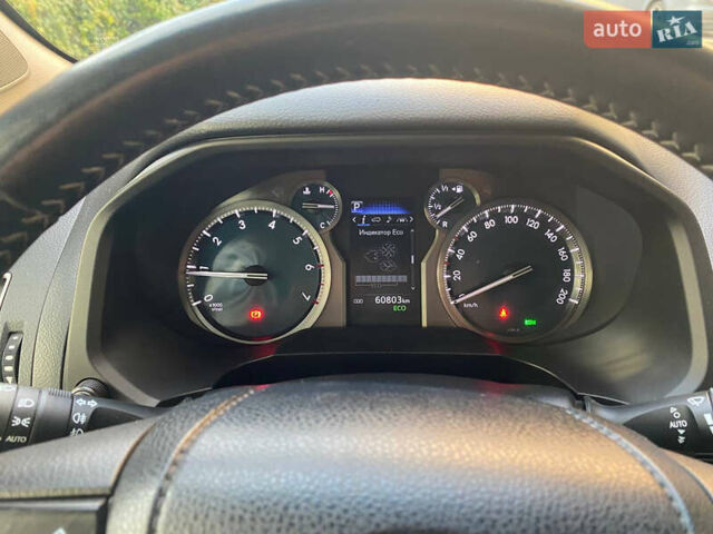 Серый Тойота Ленд Крузер Прадо, объемом двигателя 3.96 л и пробегом 60 тыс. км за 45000 $, фото 3 на Automoto.ua