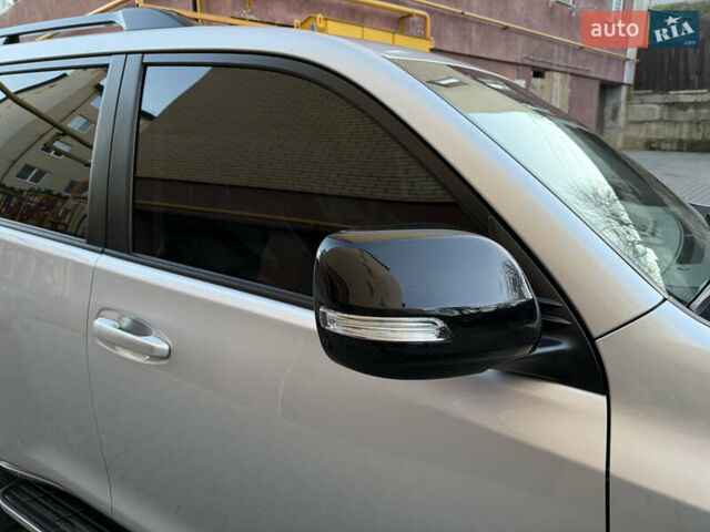 Серый Тойота Ленд Крузер Прадо, объемом двигателя 4 л и пробегом 91 тыс. км за 43500 $, фото 37 на Automoto.ua