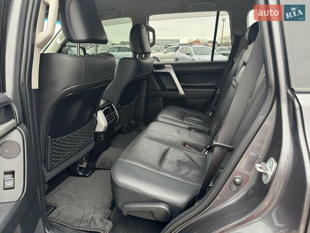 Серый Тойота Ленд Крузер Прадо, объемом двигателя 2.76 л и пробегом 148 тыс. км за 48500 $, фото 18 на Automoto.ua