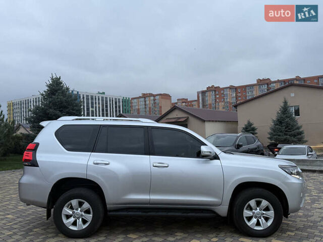 Серый Тойота Ленд Крузер Прадо, объемом двигателя 2.76 л и пробегом 56 тыс. км за 46300 $, фото 40 на Automoto.ua