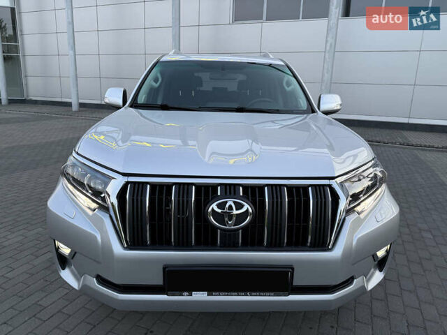 Серый Тойота Ленд Крузер Прадо, объемом двигателя 2.76 л и пробегом 54 тыс. км за 46200 $, фото 7 на Automoto.ua