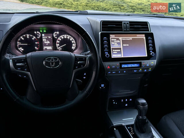 Серый Тойота Ленд Крузер Прадо, объемом двигателя 2.76 л и пробегом 54 тыс. км за 46200 $, фото 10 на Automoto.ua