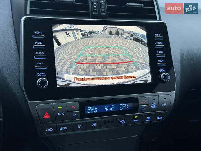 Серый Тойота Ленд Крузер Прадо, объемом двигателя 2.76 л и пробегом 56 тыс. км за 46300 $, фото 41 на Automoto.ua