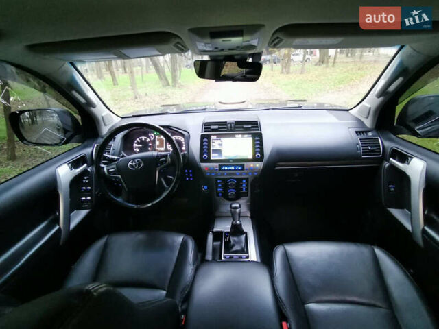 Серый Тойота Ленд Крузер Прадо, объемом двигателя 2.76 л и пробегом 148 тыс. км за 48500 $, фото 15 на Automoto.ua