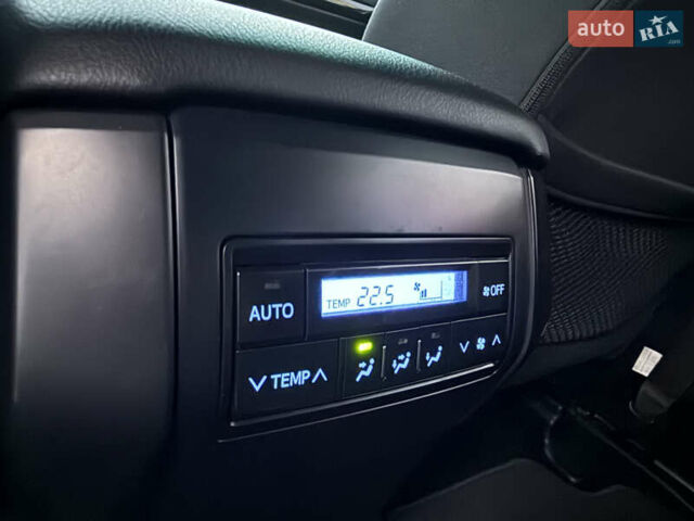 Серый Тойота Ленд Крузер Прадо, объемом двигателя 2.76 л и пробегом 54 тыс. км за 46200 $, фото 9 на Automoto.ua