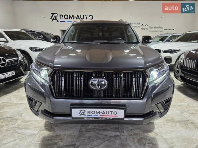 Серый Тойота Ленд Крузер Прадо, объемом двигателя 2.76 л и пробегом 111 тыс. км за 50999 $, фото 19 на Automoto.ua
