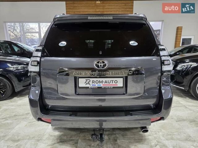 Серый Тойота Ленд Крузер Прадо, объемом двигателя 2.76 л и пробегом 111 тыс. км за 50999 $, фото 9 на Automoto.ua