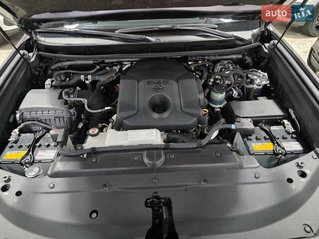 Серый Тойота Ленд Крузер Прадо, объемом двигателя 2.76 л и пробегом 111 тыс. км за 50999 $, фото 61 на Automoto.ua