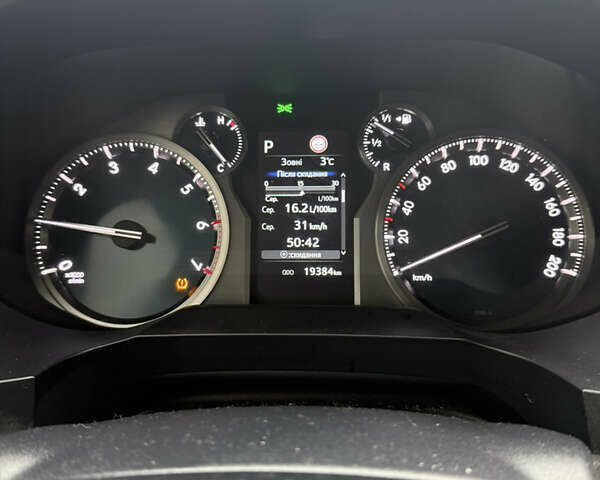 Сірий Тойота Ленд Крузер Прадо, об'ємом двигуна 3.96 л та пробігом 19 тис. км за 58200 $, фото 32 на Automoto.ua