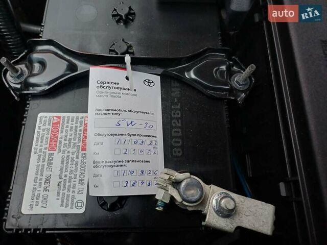 Сірий Тойота Ленд Крузер Прадо, об'ємом двигуна 3.96 л та пробігом 23 тис. км за 52100 $, фото 39 на Automoto.ua