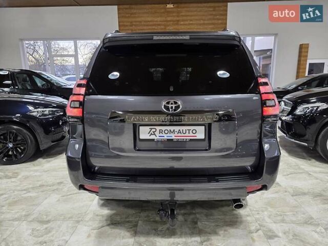 Серый Тойота Ленд Крузер Прадо, объемом двигателя 2.76 л и пробегом 111 тыс. км за 50999 $, фото 25 на Automoto.ua