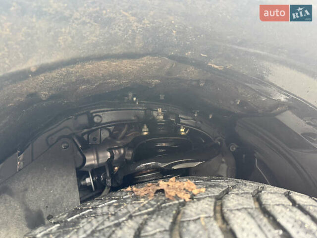 Сірий Тойота Ленд Крузер Прадо, об'ємом двигуна 3.96 л та пробігом 19 тис. км за 58200 $, фото 26 на Automoto.ua