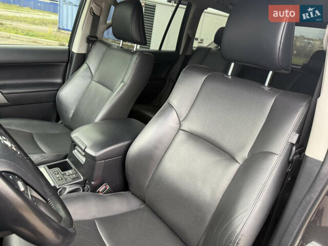 Серый Тойота Ленд Крузер Прадо, объемом двигателя 2.76 л и пробегом 70 тыс. км за 48500 $, фото 15 на Automoto.ua