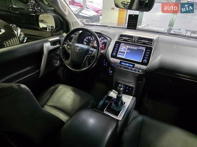 Серый Тойота Ленд Крузер Прадо, объемом двигателя 2.76 л и пробегом 111 тыс. км за 50999 $, фото 60 на Automoto.ua