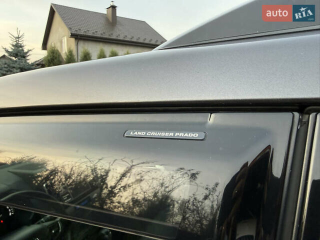 Серый Тойота Ленд Крузер Прадо, объемом двигателя 3.96 л и пробегом 18 тыс. км за 55999 $, фото 11 на Automoto.ua